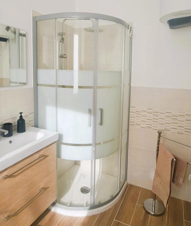 La Petite Maison Apartamento Agrate Brianza Exterior foto