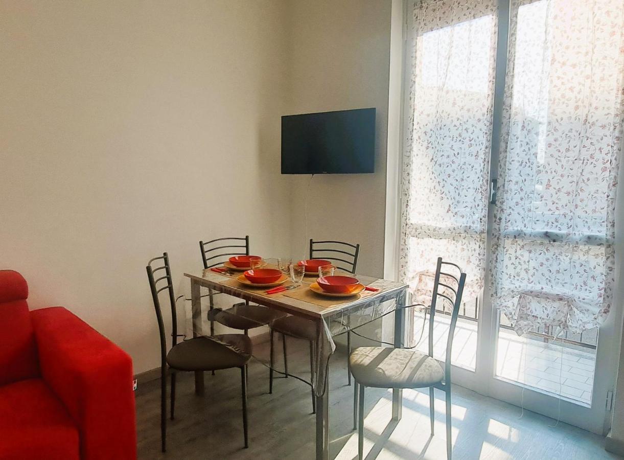 La Petite Maison Apartamento Agrate Brianza Exterior foto